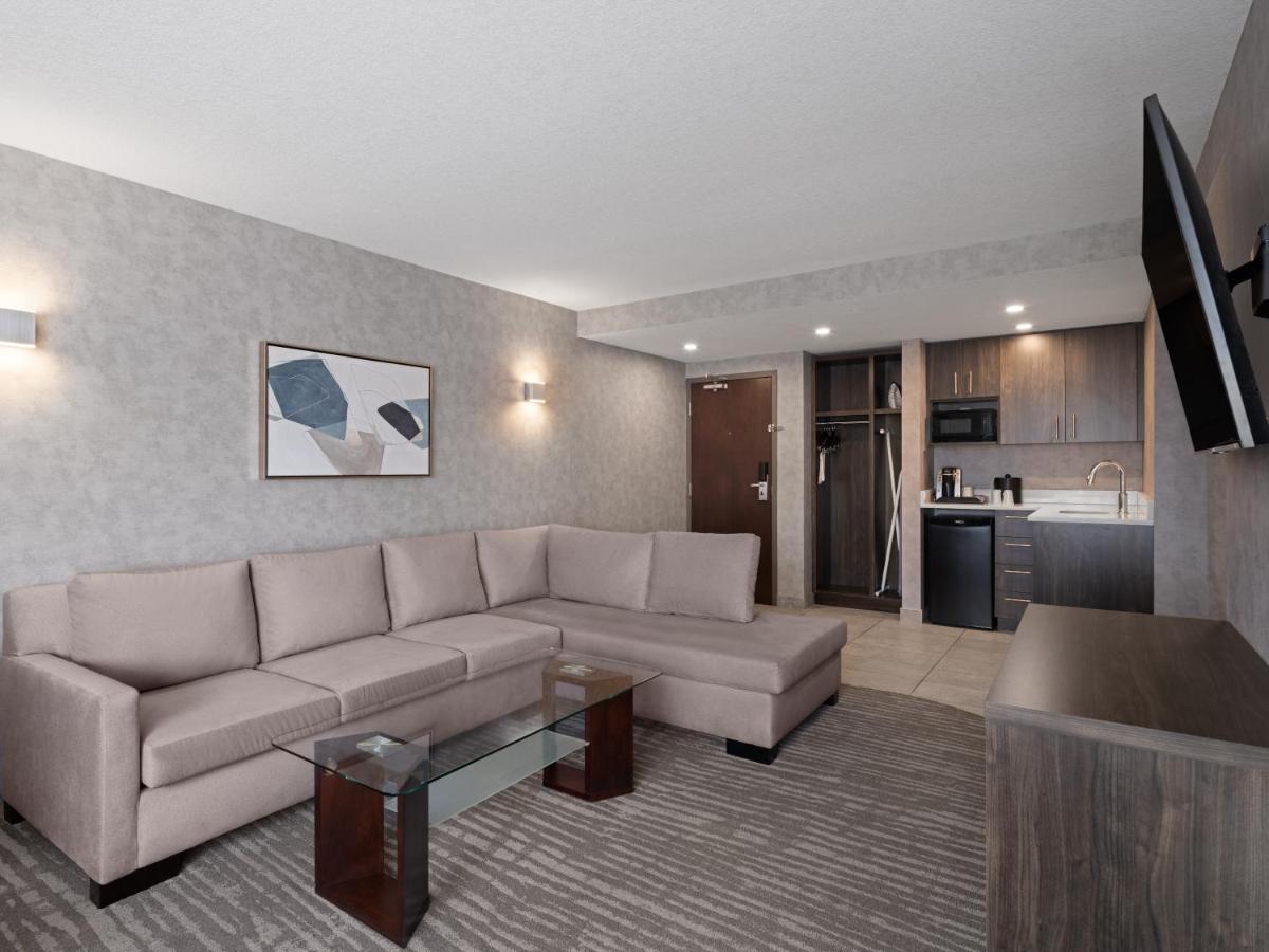 Holiday Inn Calgary Airport By Ihg Exteriér fotografie