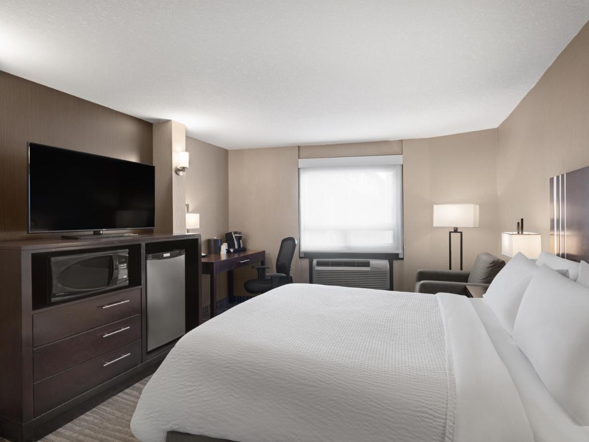 Holiday Inn Calgary Airport By Ihg Exteriér fotografie